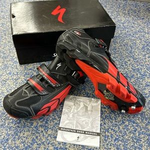 Specialized mountain bike shoes - gently used